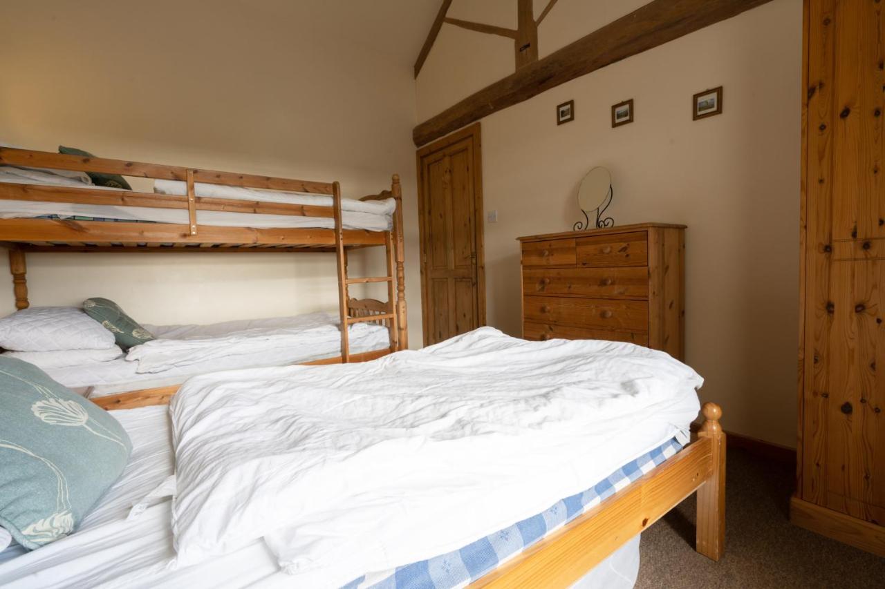 Hulmes Vale House - Sleeps 14 - Peak District Villa Buxton  Ngoại thất bức ảnh